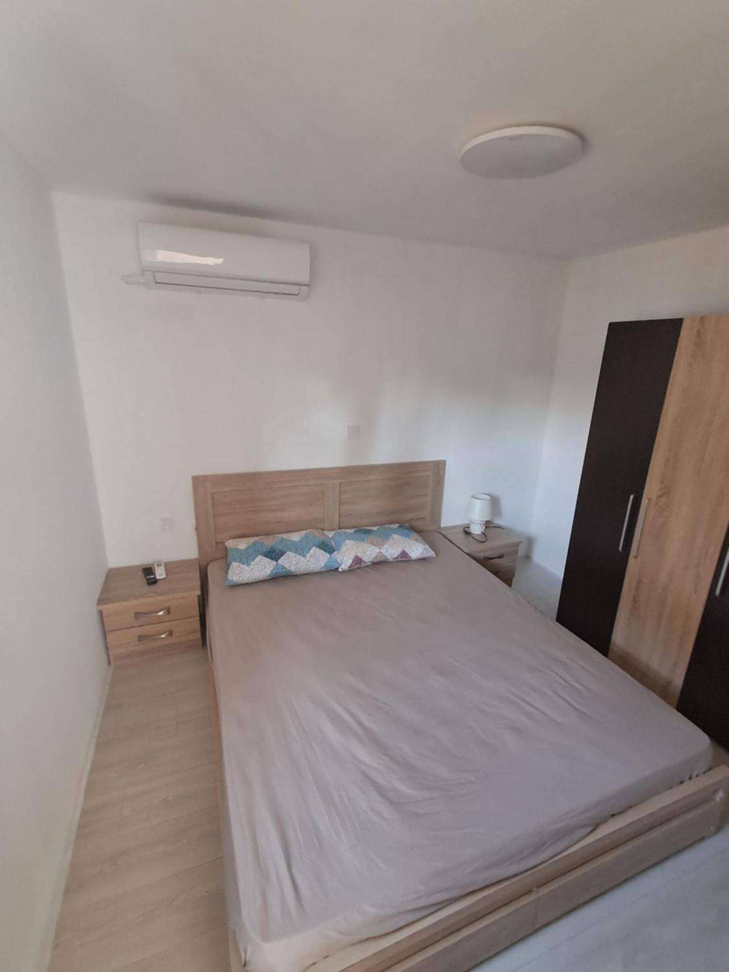 Sabine Apartment *